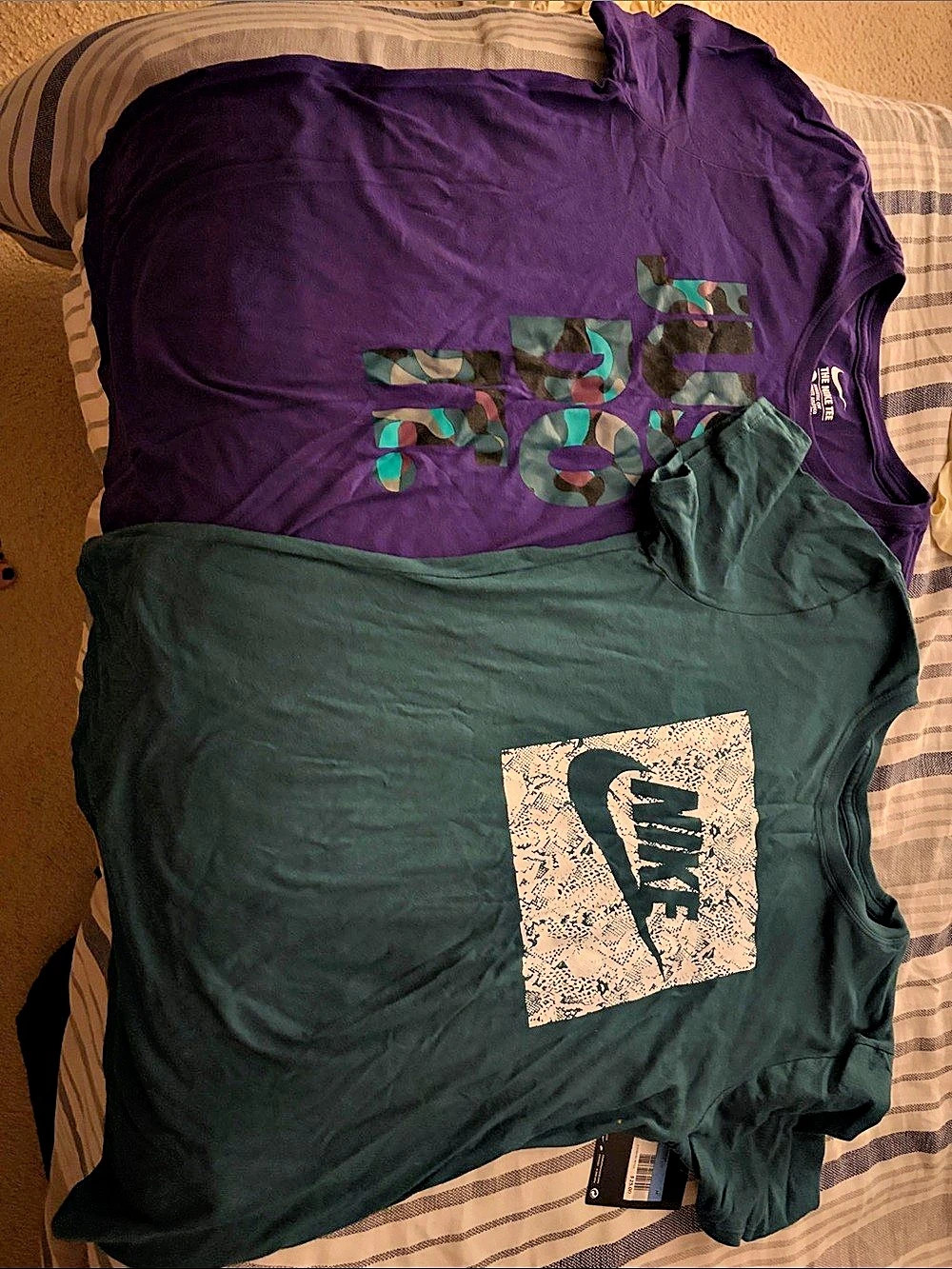 Nike Graphic Tees in Green & Purple